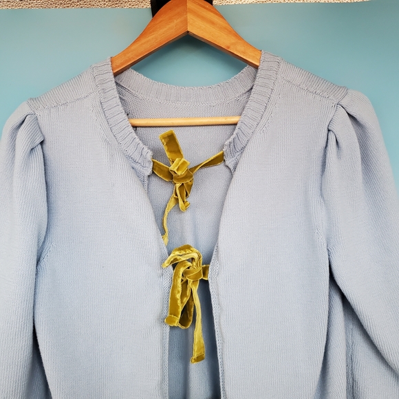 Le Lion Cardigan Size Medium Tie Front - Picture 2 of 10